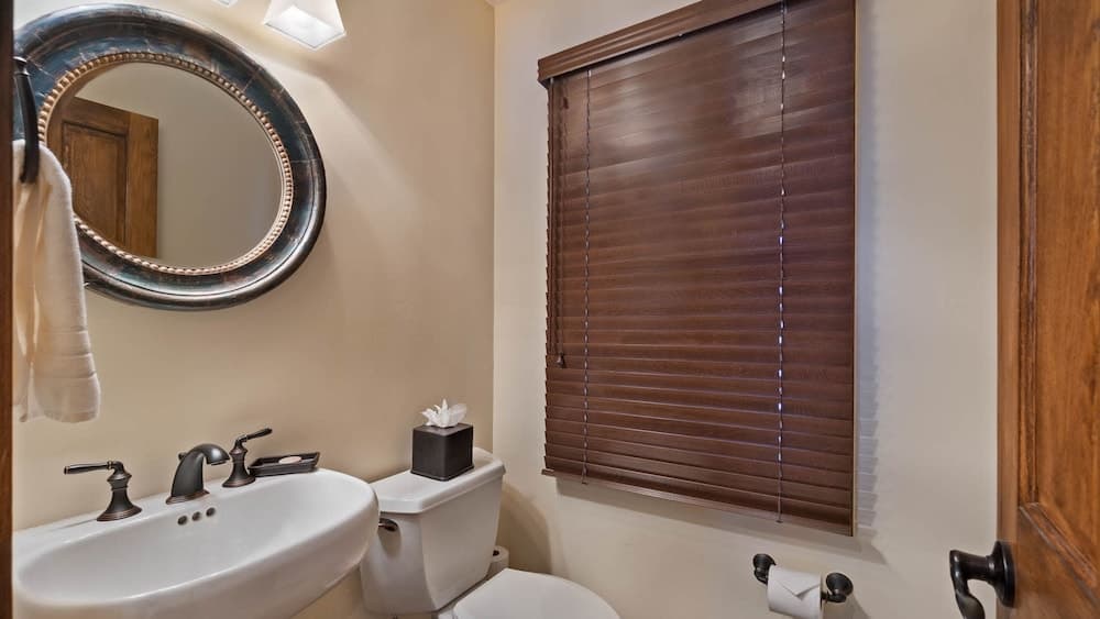 Beaver Creek Townhome - Image 8