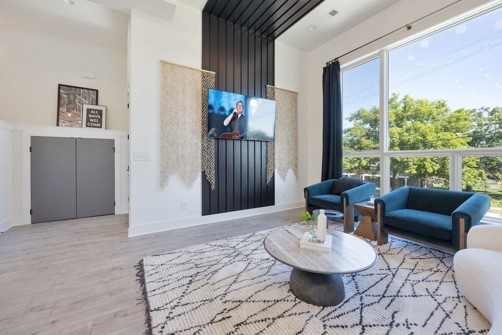 Elevate Starcrest - Image 9