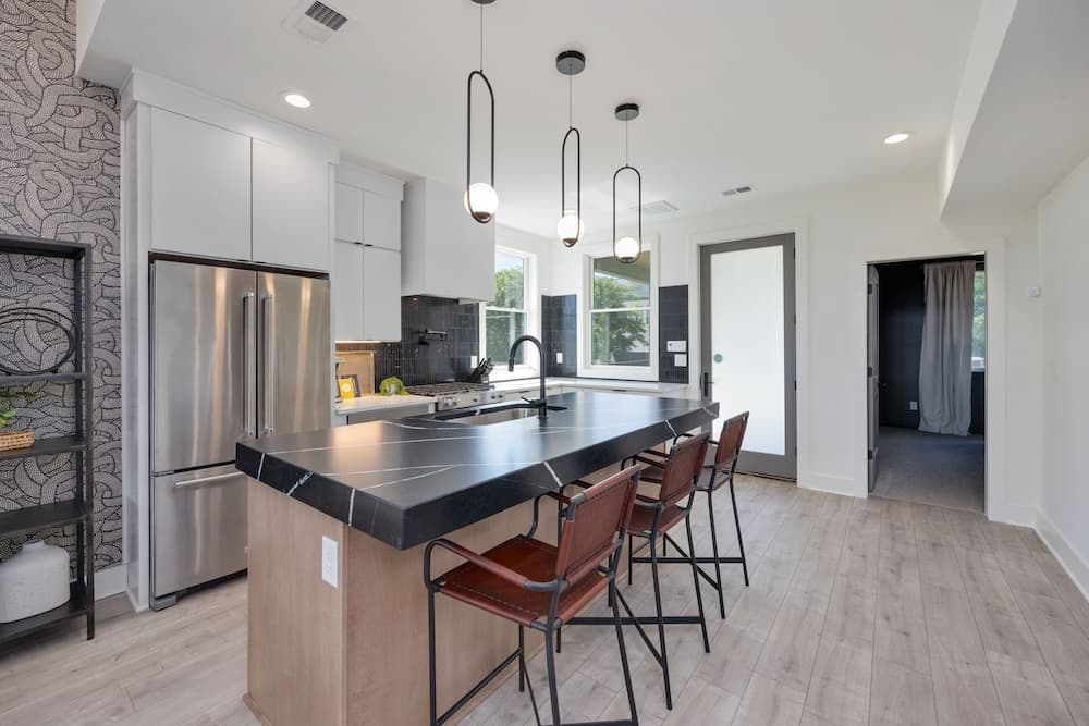 Elevate Starcrest - Image 5