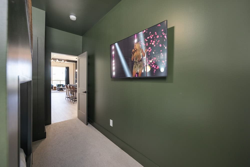 Elevate Starcrest - Image 69