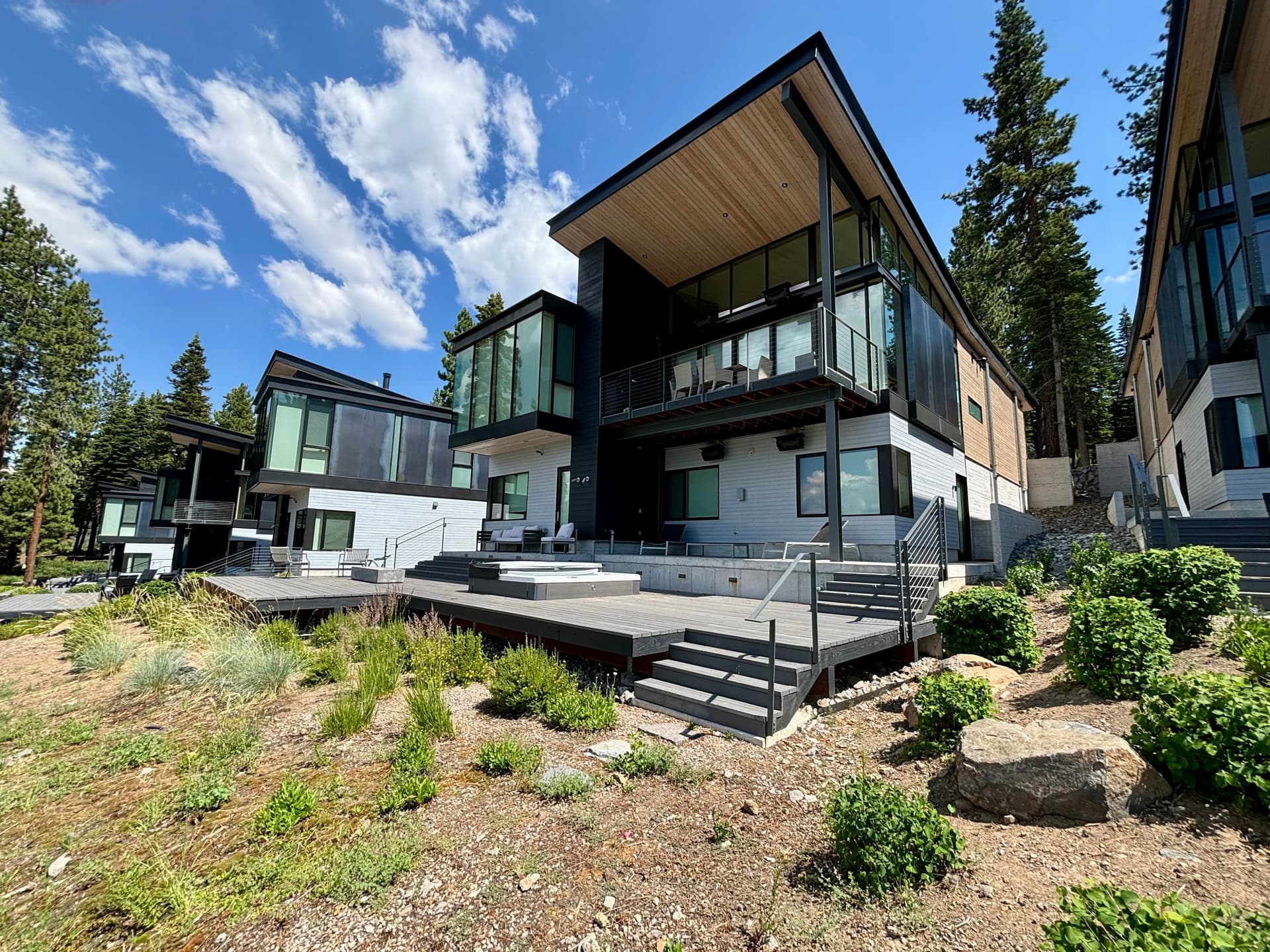 Elevation Ski-in Ski-out in Northstar - Image 29