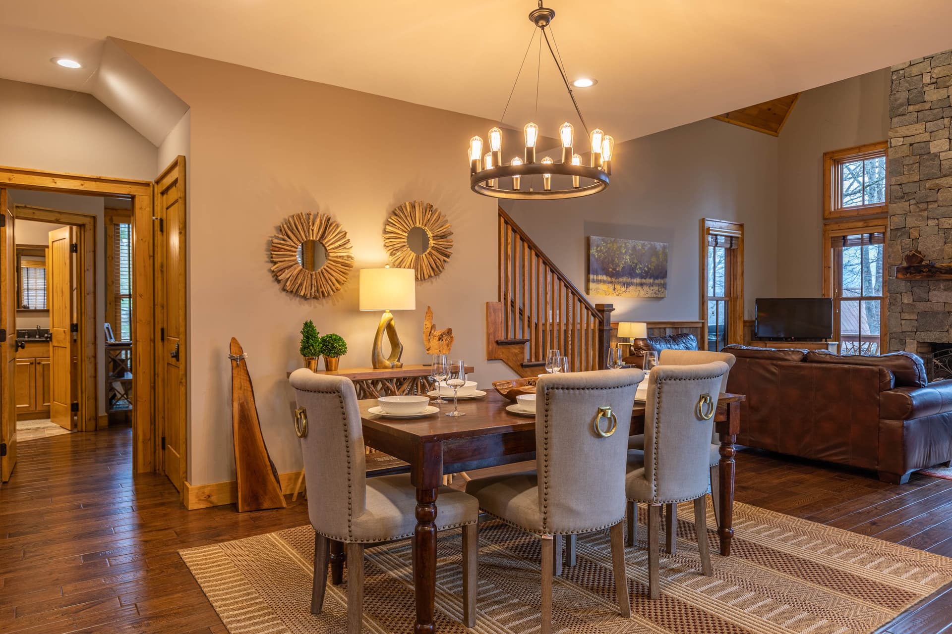 Elk Bluff Home - Image 6