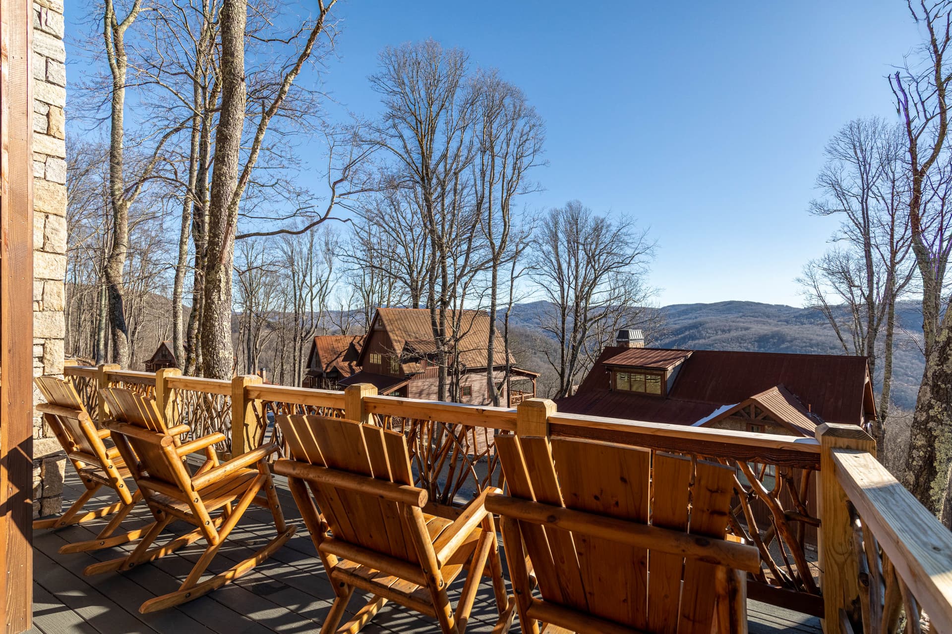 Elk Bluff Home - Image 23