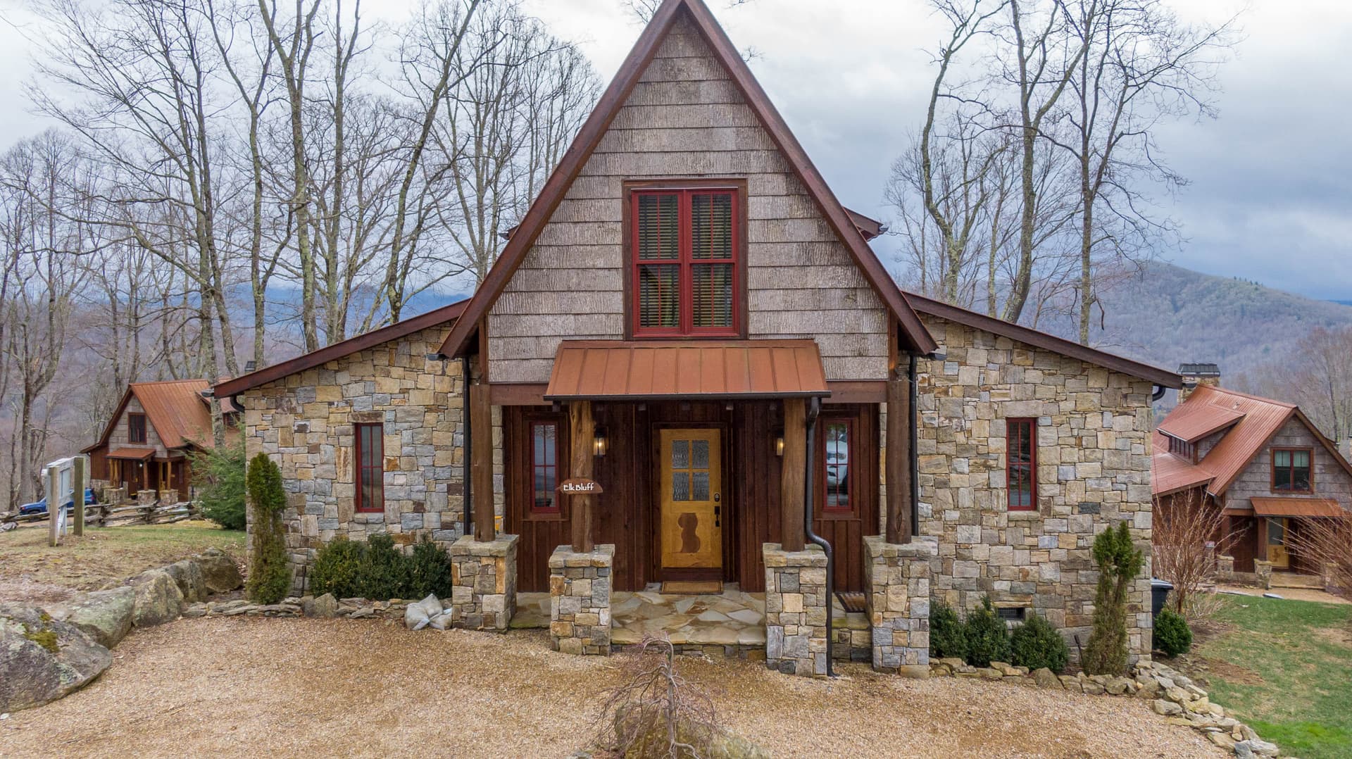 Elk Bluff Home - Image 28