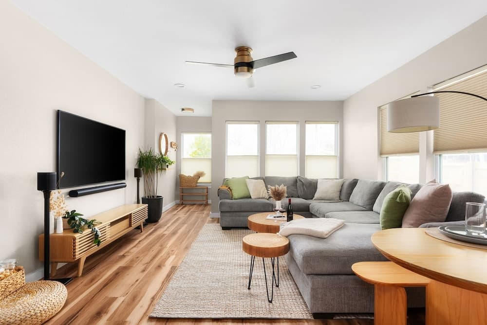 East Side Sanctuary - Image 4