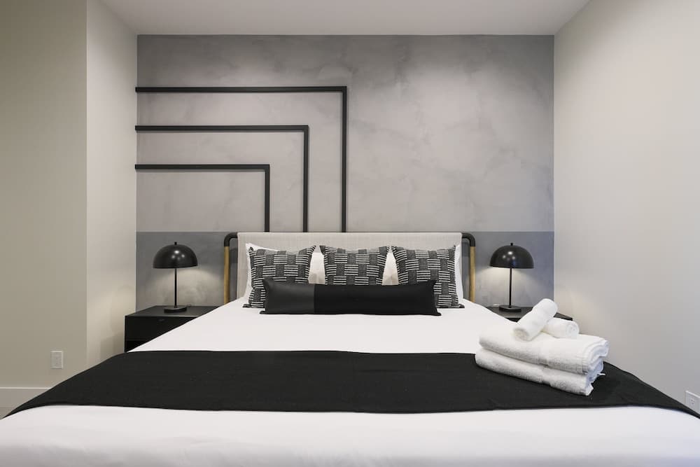 Ember Retreat - Image 35