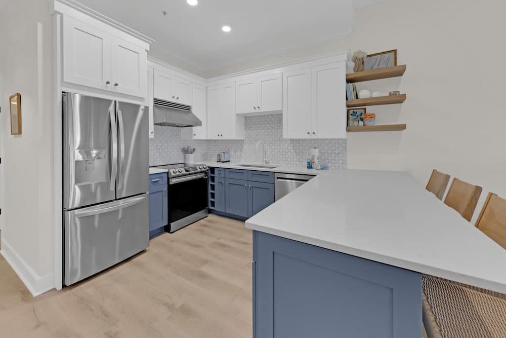 Emerald by Alma - Image 12