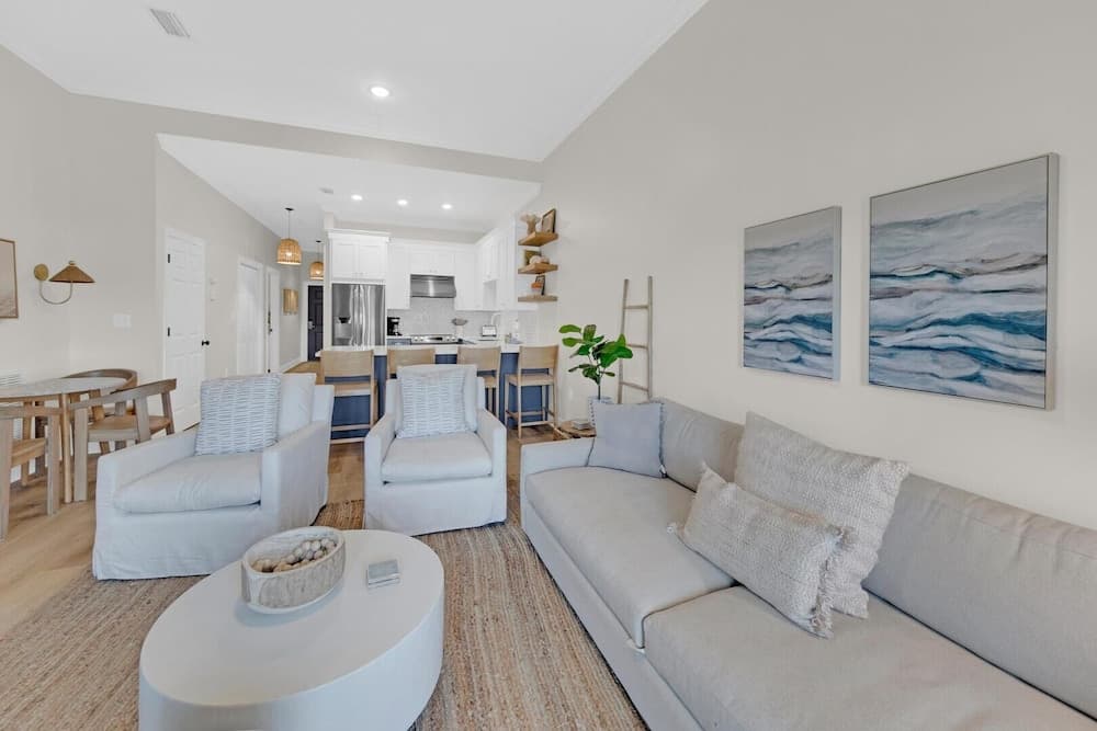 Emerald by Alma - Image 21