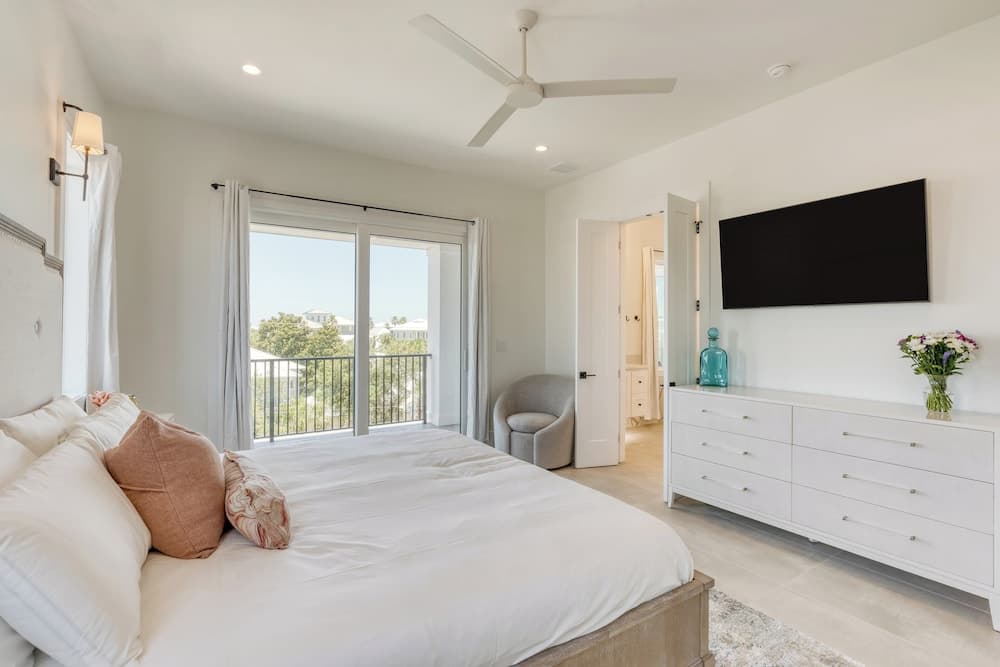 Emerald Evening - Image 12