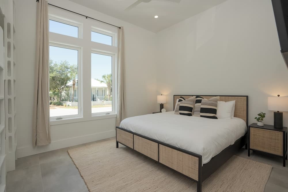 Emerald Evening - Image 15