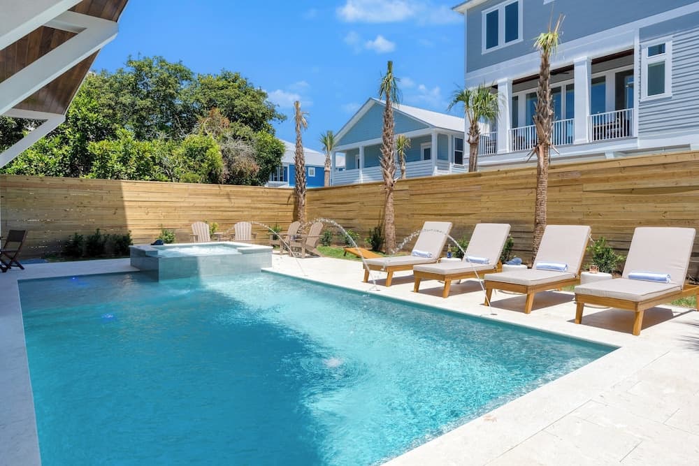 Emerald Evening - Image 2