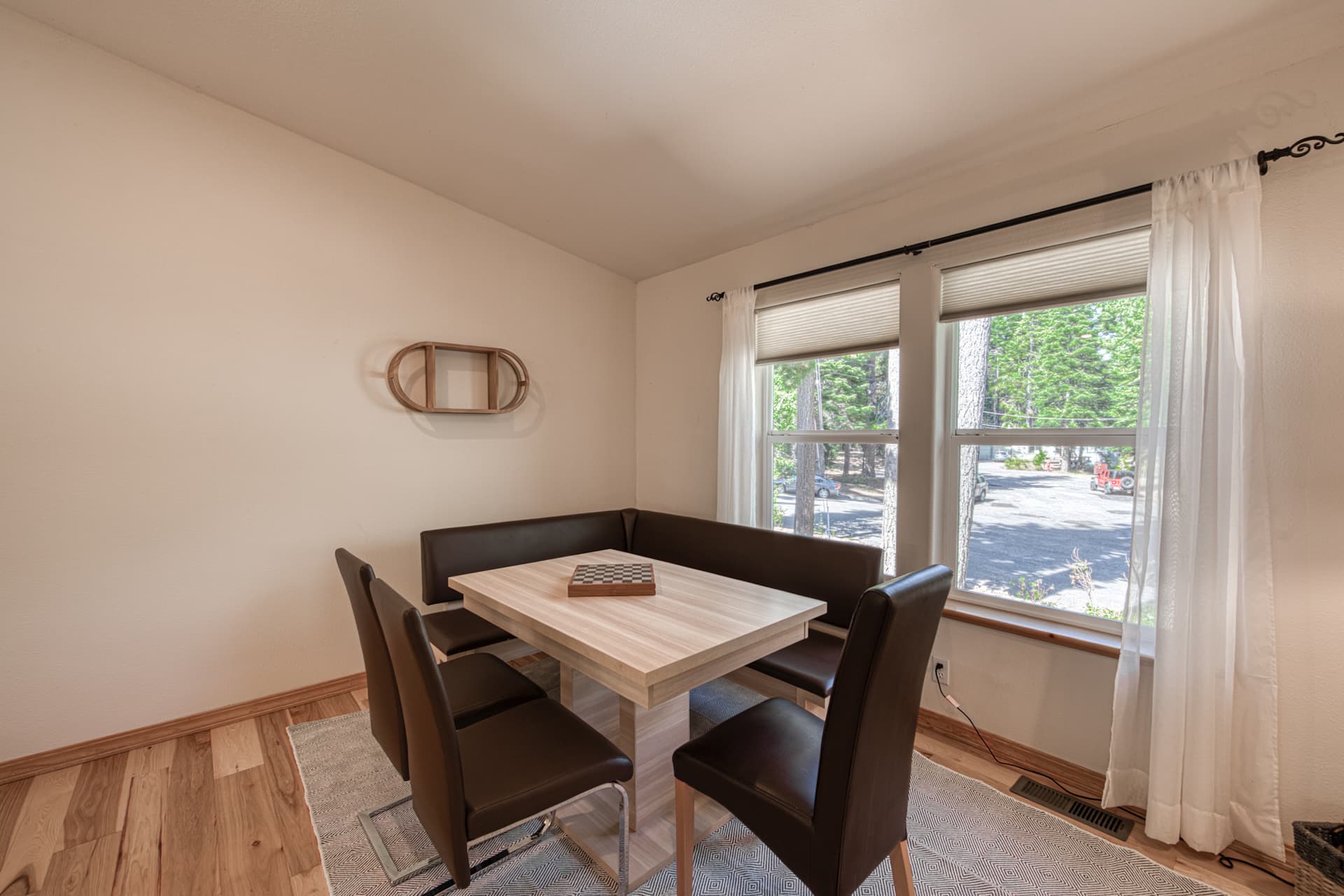 Emerald Lodge at Tahoe Park - Image 6