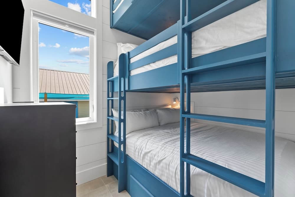 Emerald Sunset - Image 2