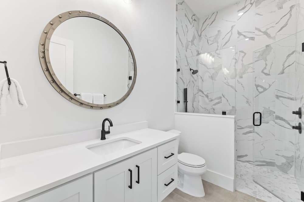 Emerald Sunset - Image 30