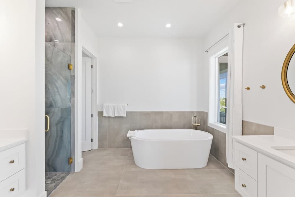 Emerald Sunset - Image 34