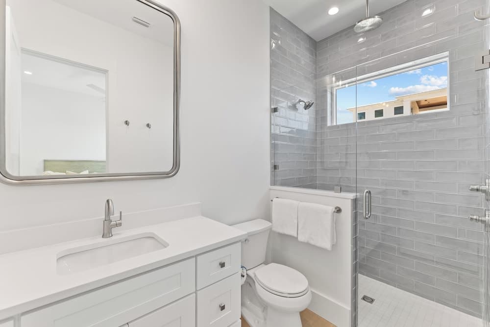 Emerald Sunset - Image 38