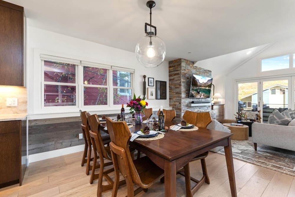 Empire Haus - Image 4