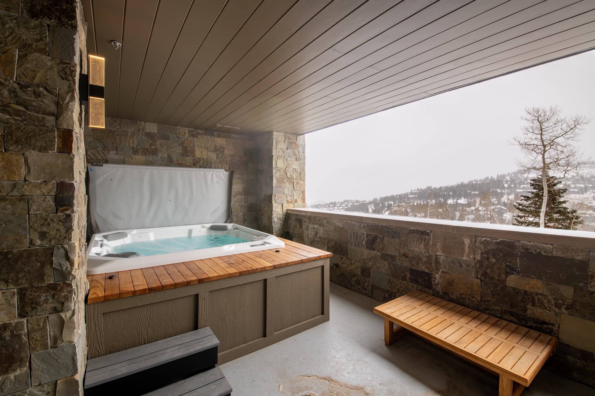 Empire Residences #103 - Image 2