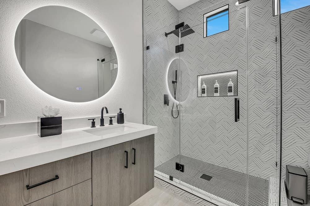 Empire State - Image 25