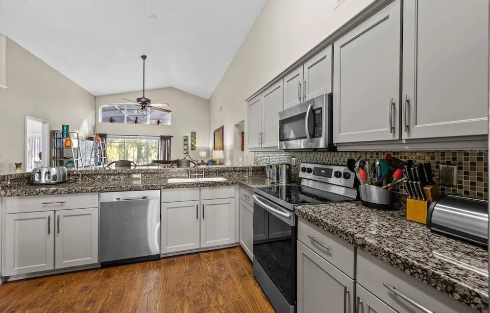 Enchanting Parks #52 - Image 5