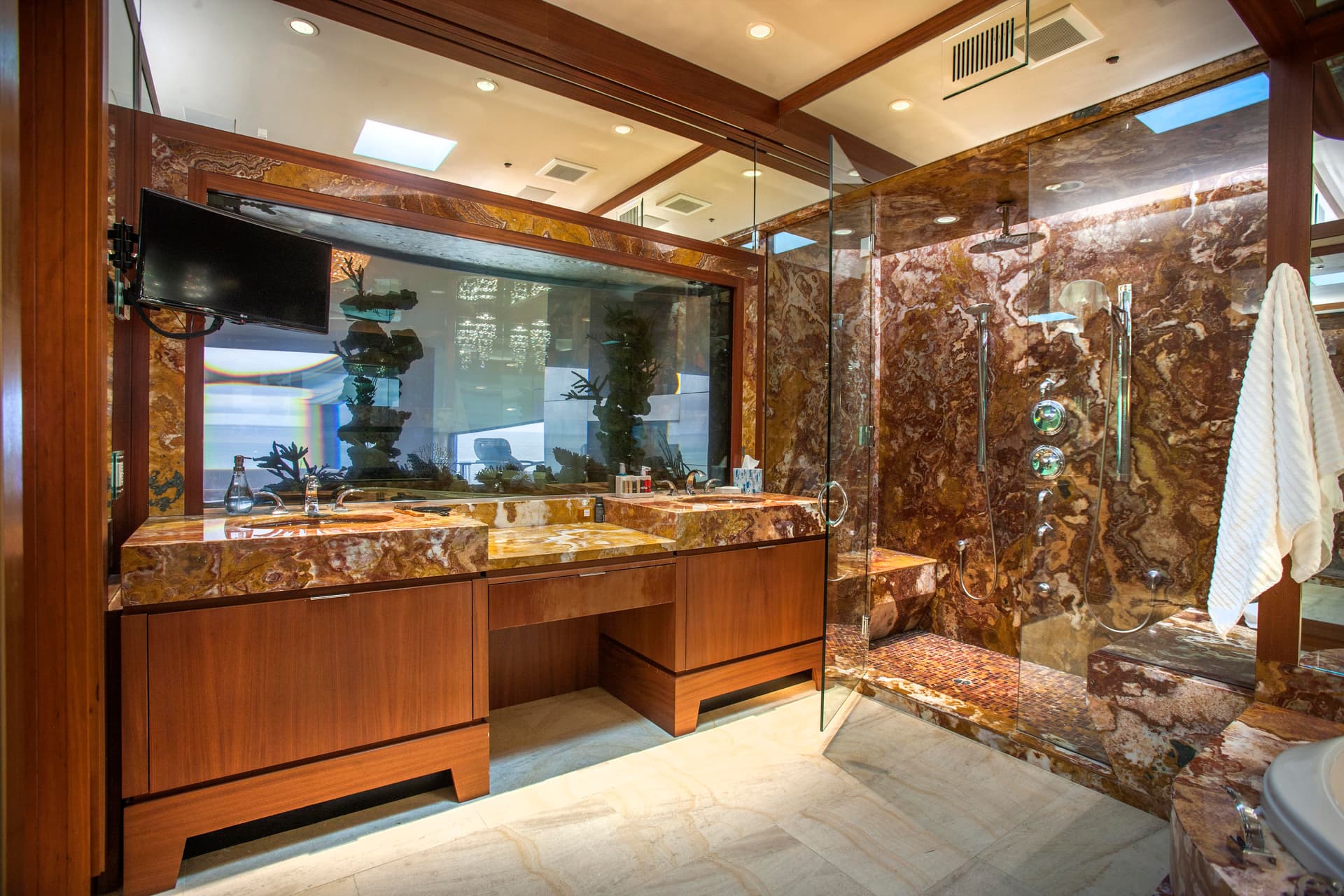 Enchanting Oasis - Image 19