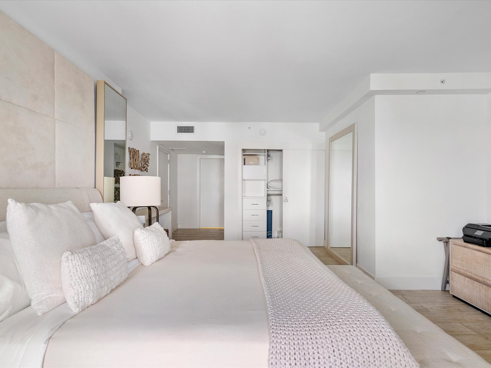 Endless Skies - Image 12