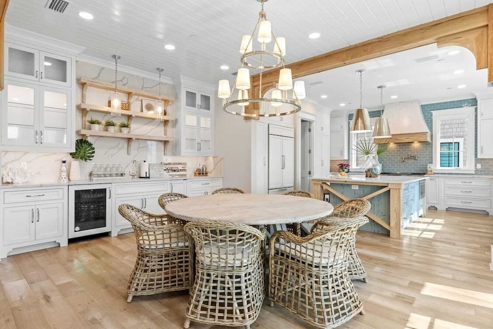 Endless Summer - Image 5