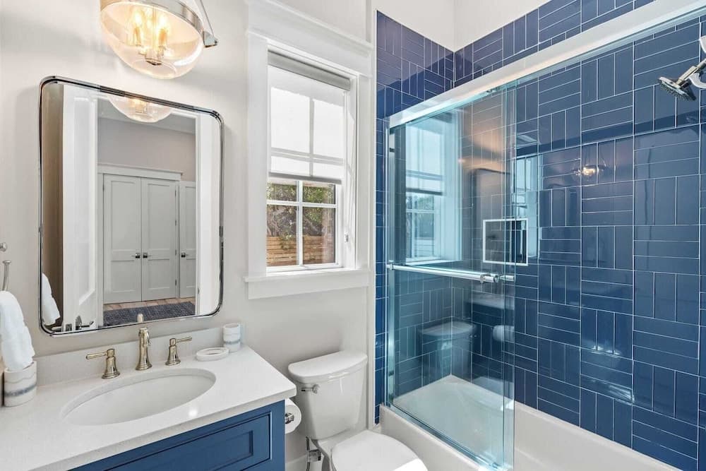 Endless Summer - Image 34