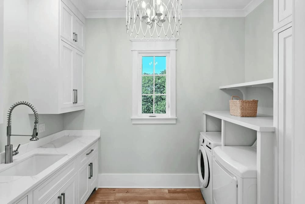 Endless Summer - Image 42