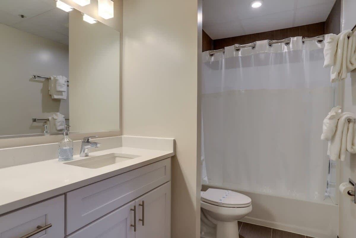 Veitch Residence - Image 19