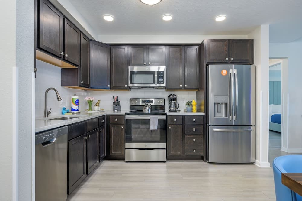 Vista Cay Condo #205 - Image 6