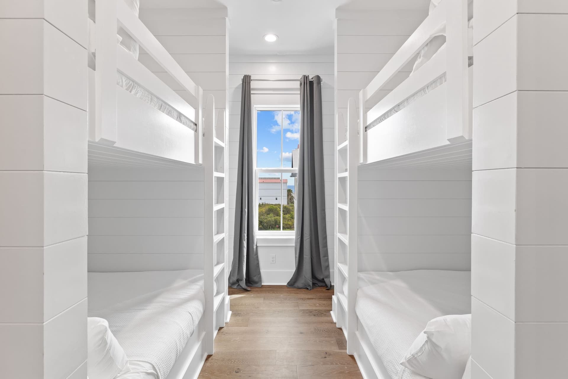 Seven Palms Pinnacle - Image 31