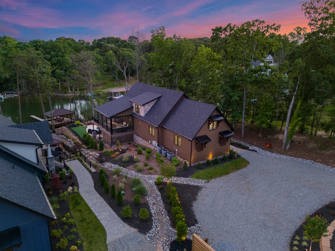 Black Bear Lodge - Image 69