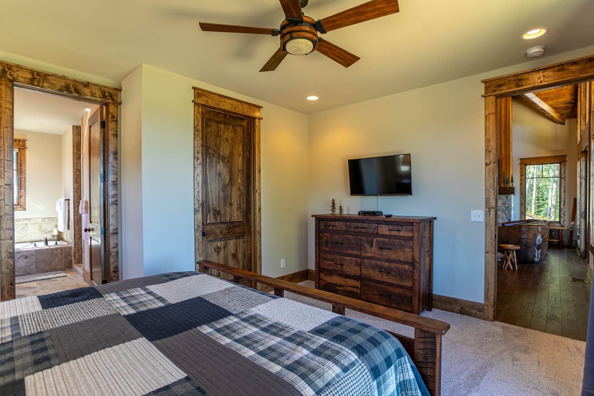 Evergreen Home - Image 10