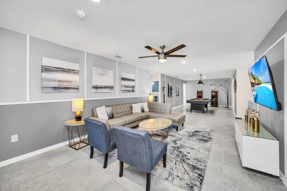 Grand Lily Villa - Image 4