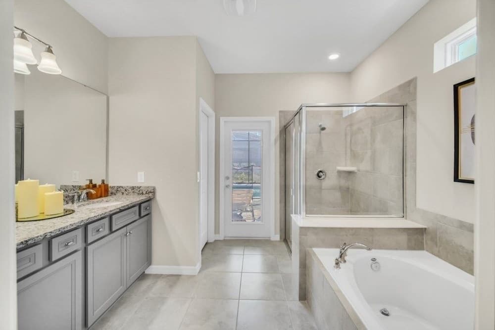 Grand Lily Villa - Image 39