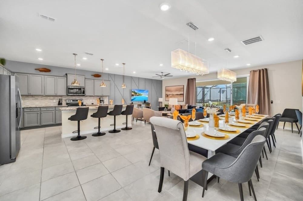 Grand Lily Villa - Image 5