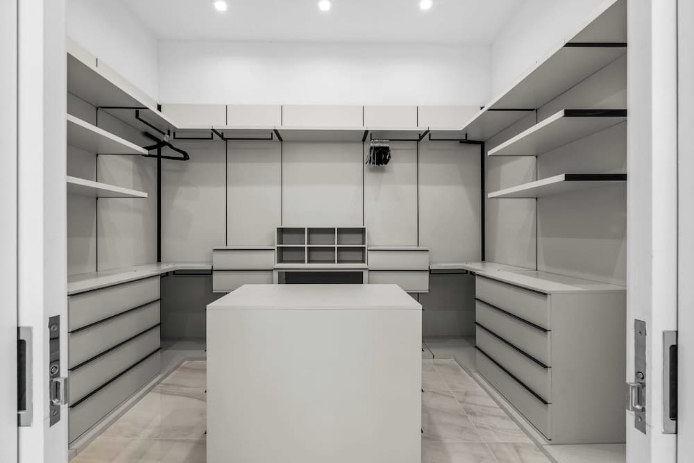 Bravo Villa #6 - Image 30