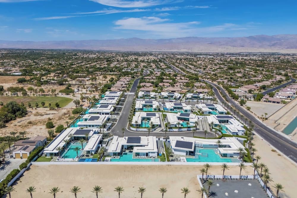 Bravo Villa #6 - Image 48