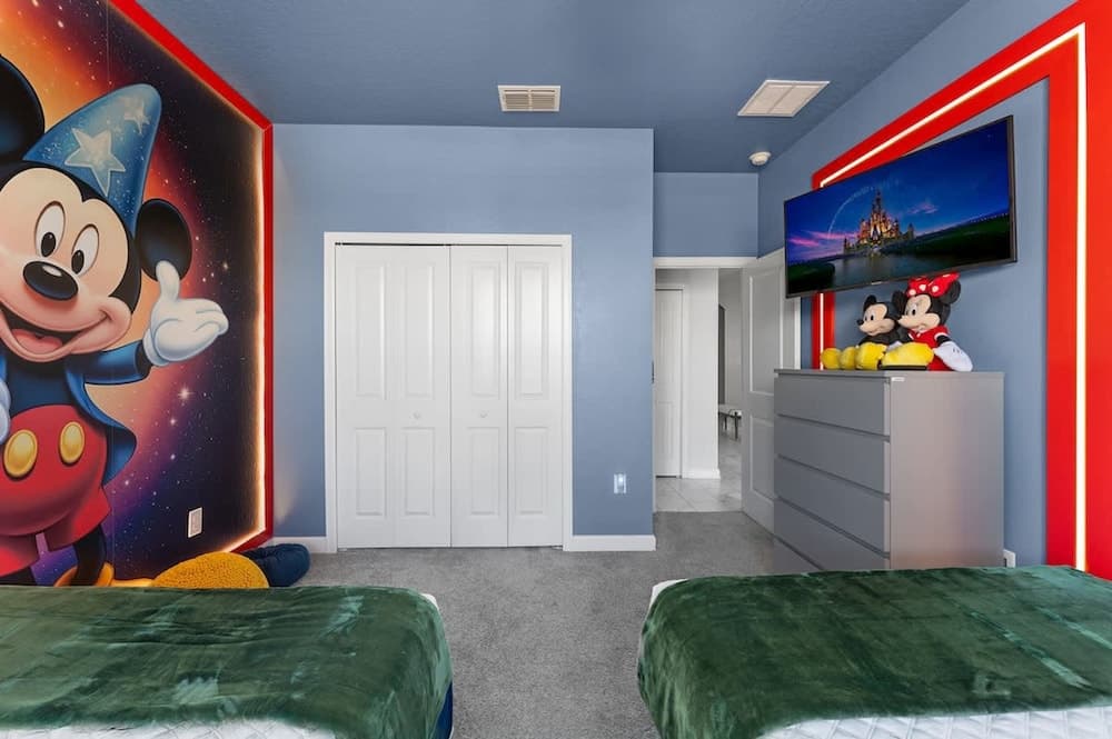 Exclusive Parkside Paradise - Image 16