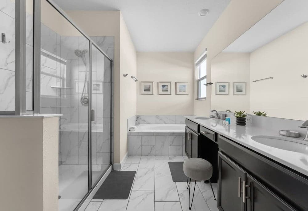 Exclusive Parkside Paradise - Image 43