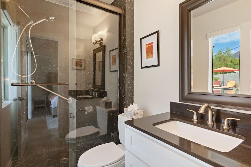 Desert Hideaway Palm Springs - Image 23