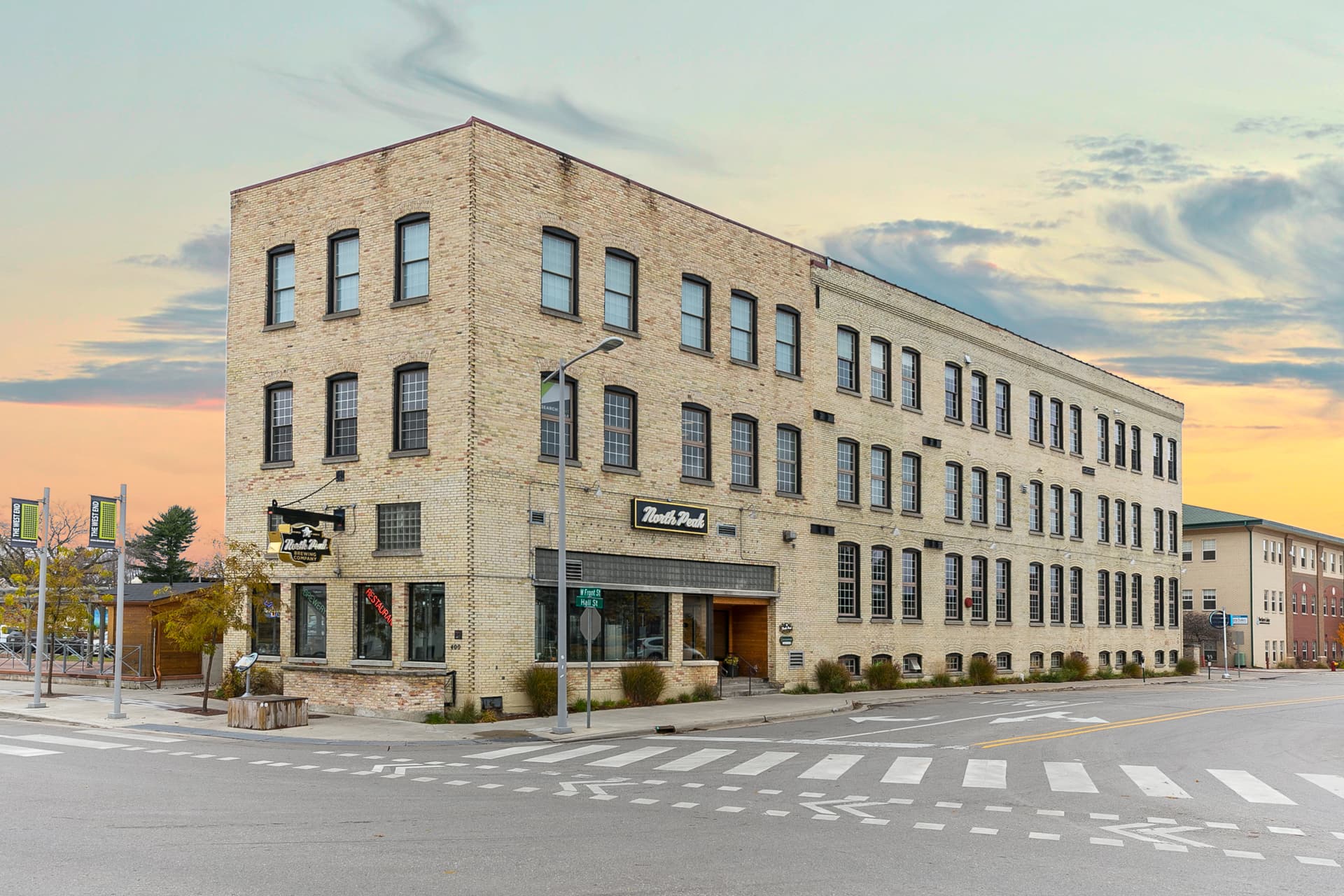 Front Street Penthouse - Image 2
