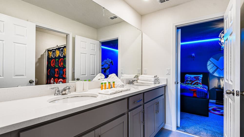 Extraordinary Solara Getaway - Image 16