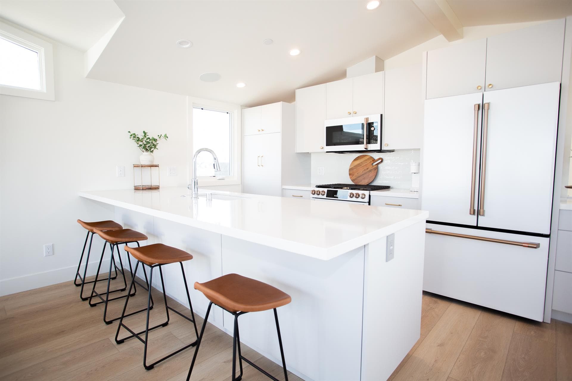 Sun Deck Haven - Image 16