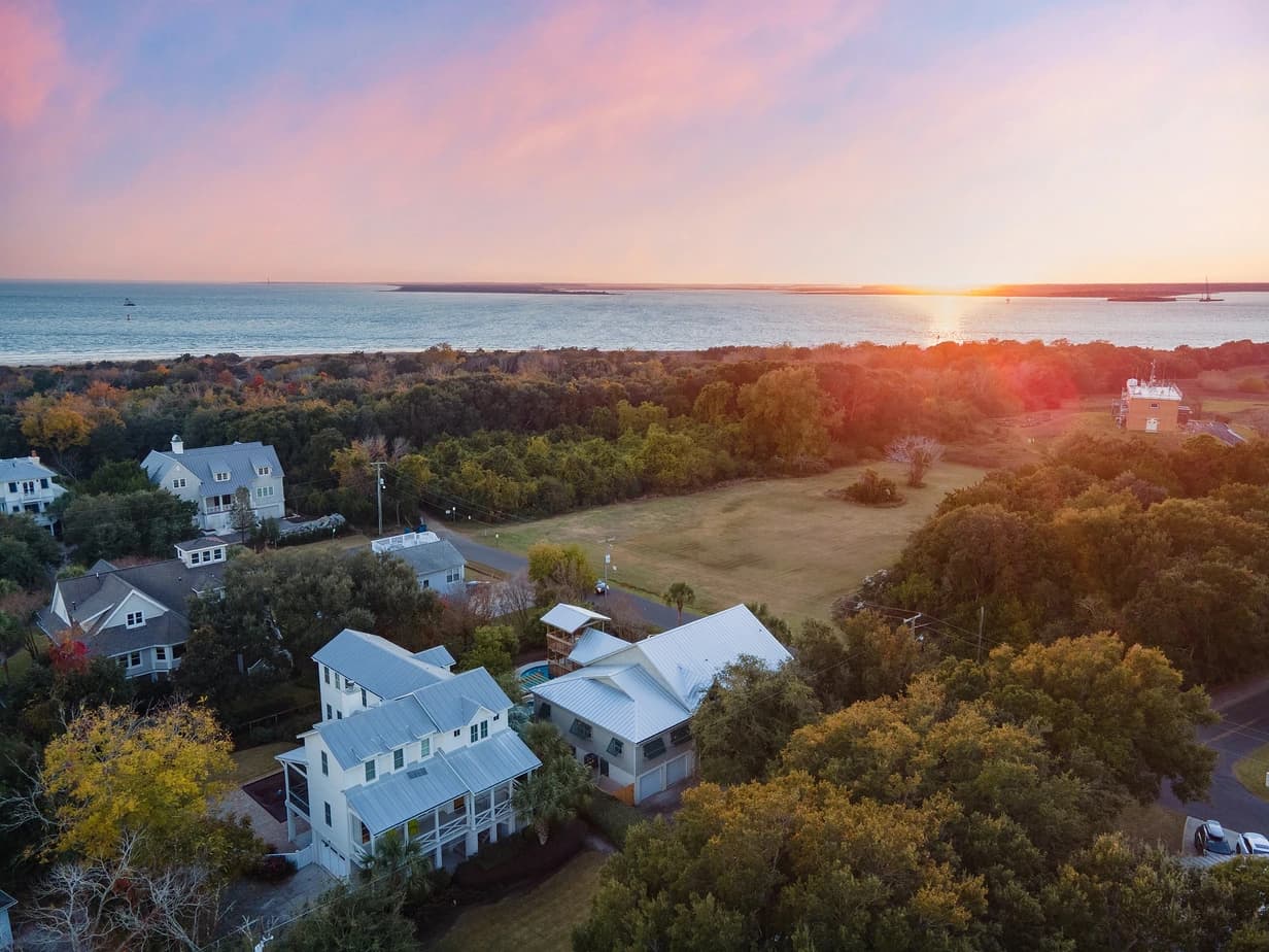 Raven Manor - Image 3