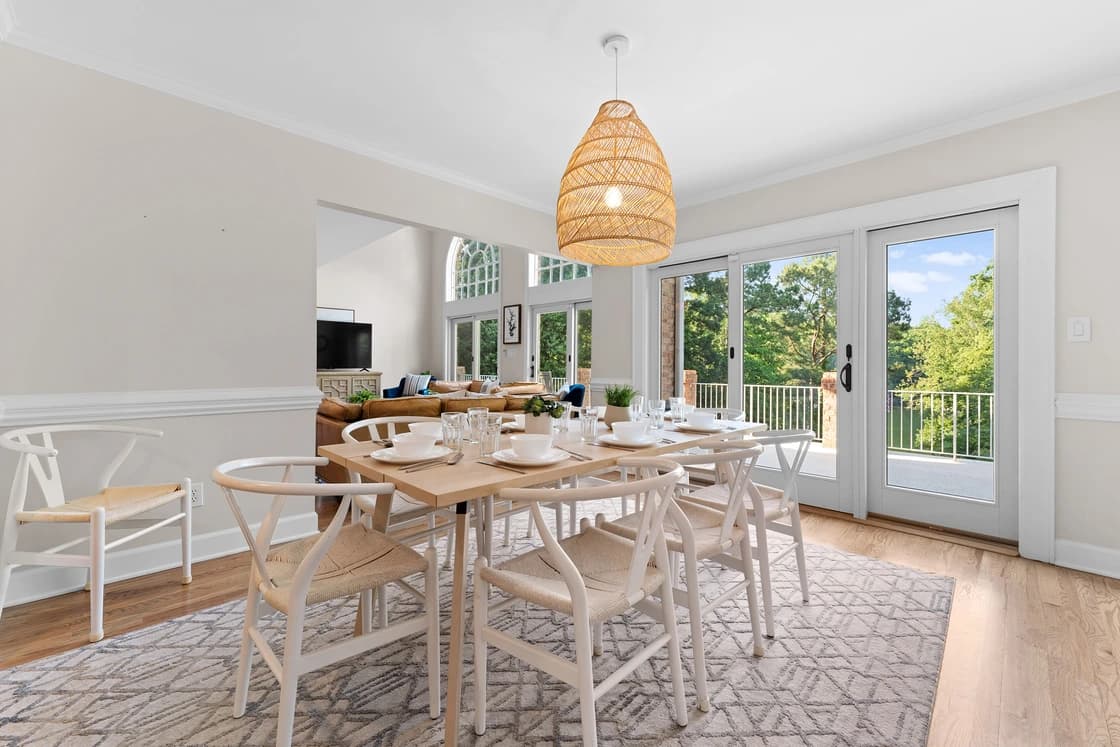 Shoreway Cove - Image 21