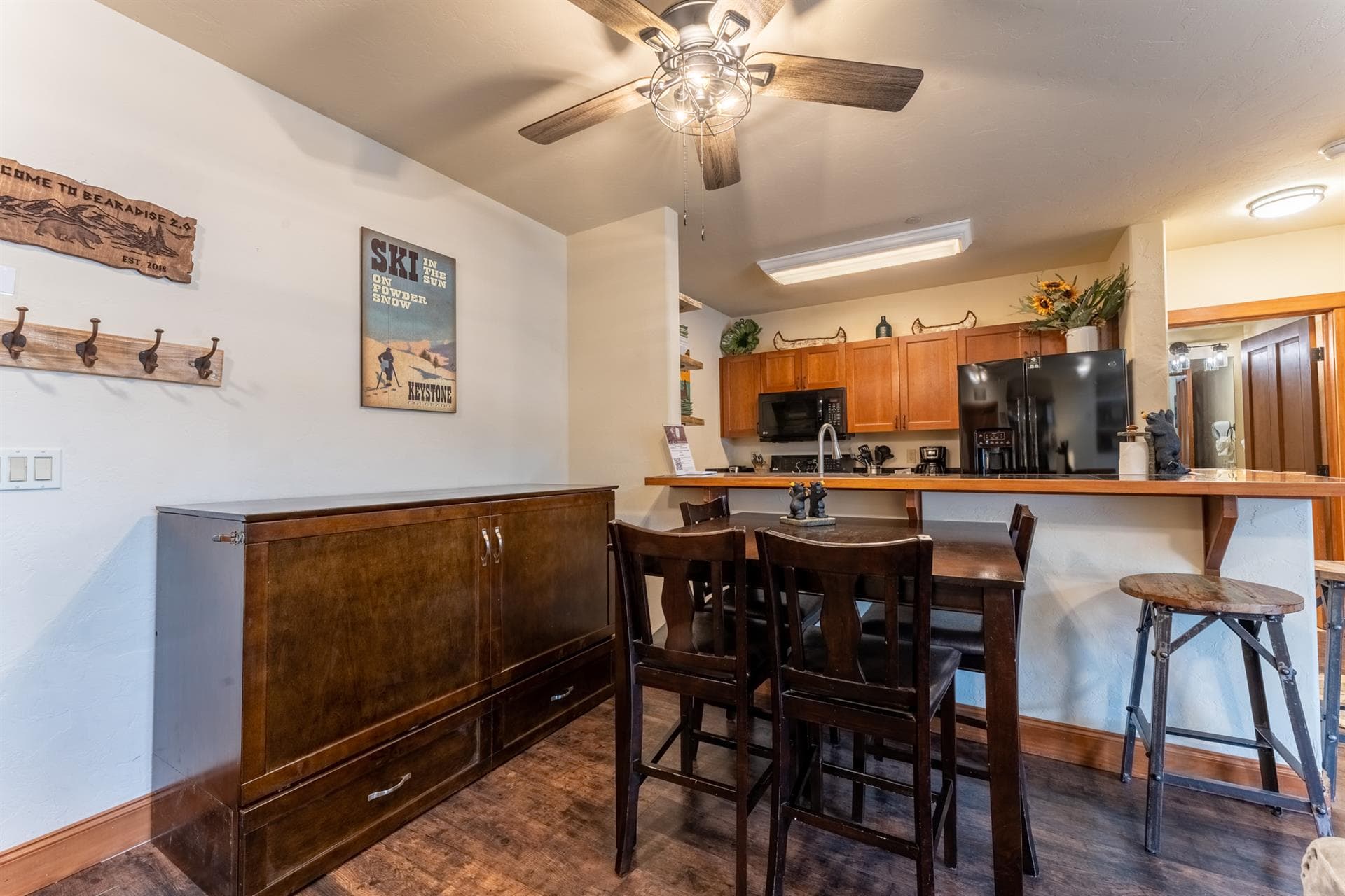 Misty Mountain House - Image 7