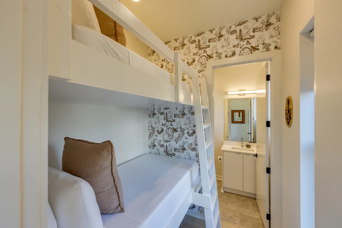 Lischey Nashville Home - Image 23