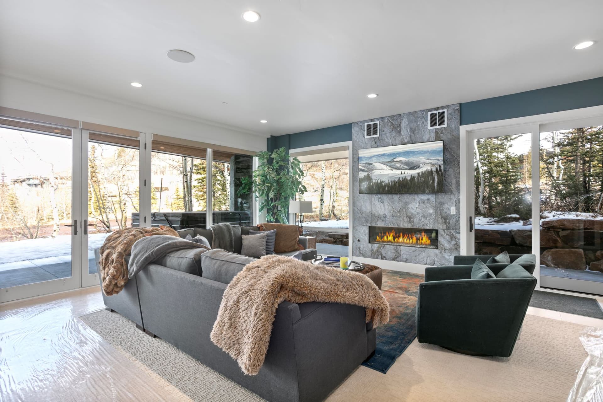 Quicksilver Haus - Image 4